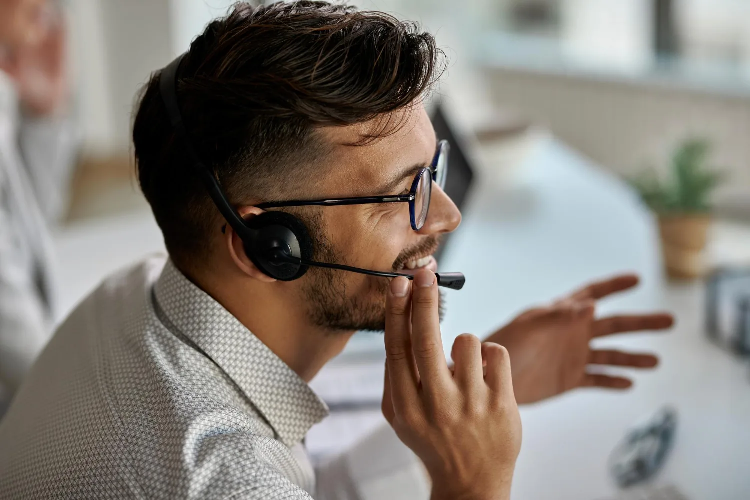 Insurance Licensed Virtual Assistants illustration